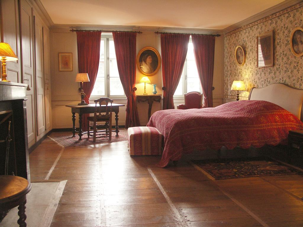 Ch\u00E2teau de Crocq Bed and Breakfast Værelse billede